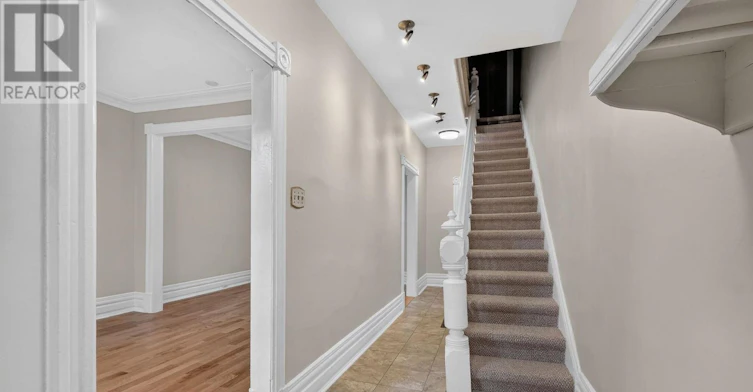 109 Florence Street, Ottawa, ON, K1R 5N1 - 9