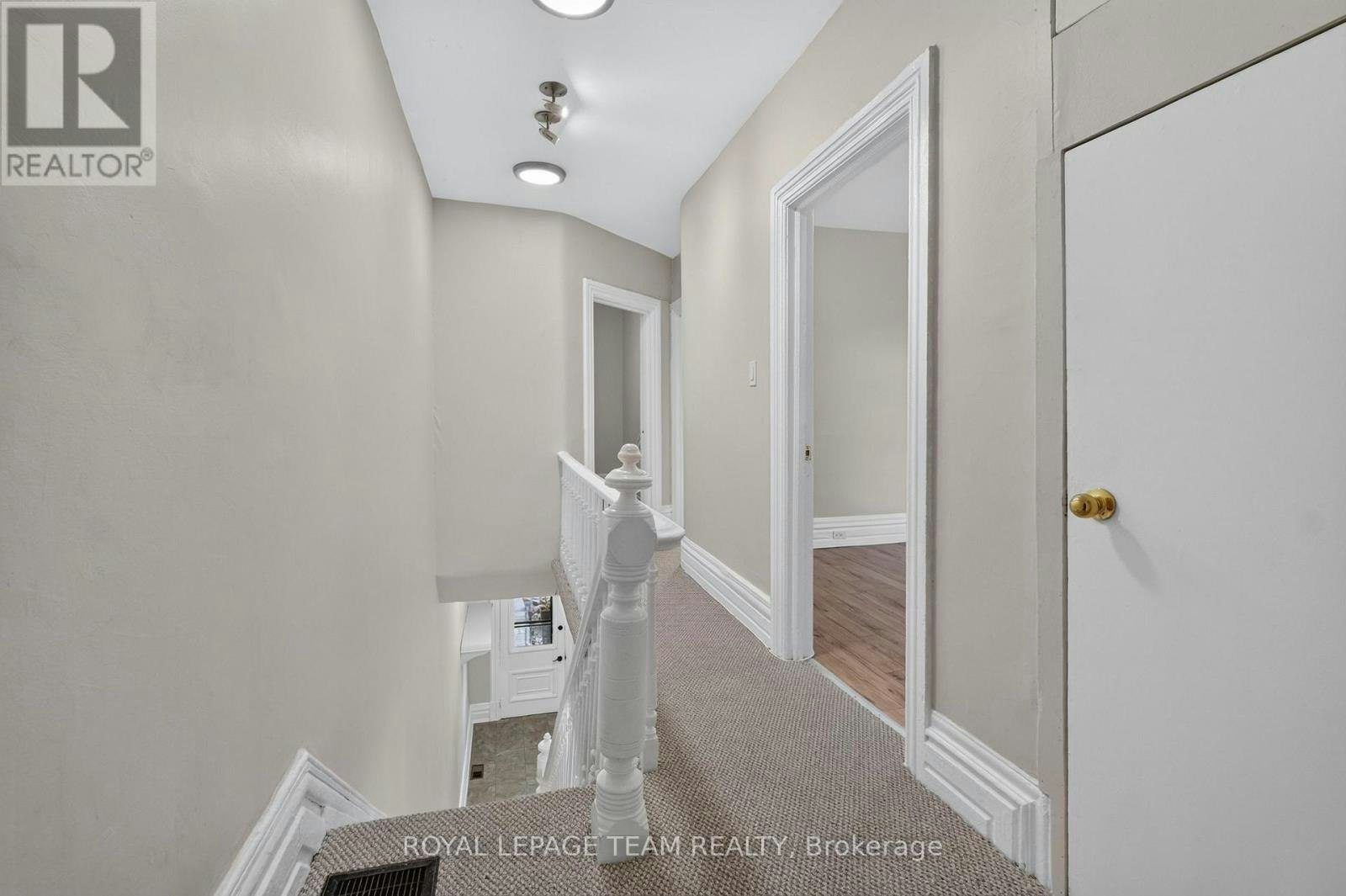 109 Florence Street, Ottawa, ON, K1R 5N1 - 24