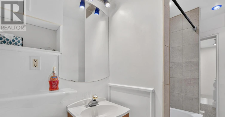 109 Florence Street, Ottawa, ON, K1R 5N1 - 36