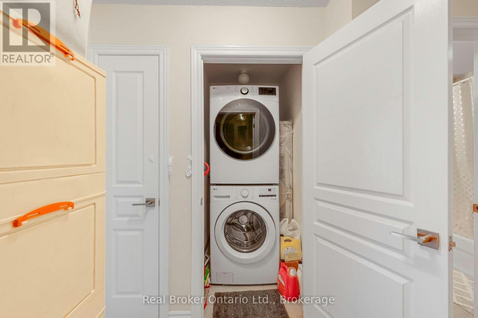 80-88 Decorso Drive, Guelph, ON, N1L 0A9 - 17