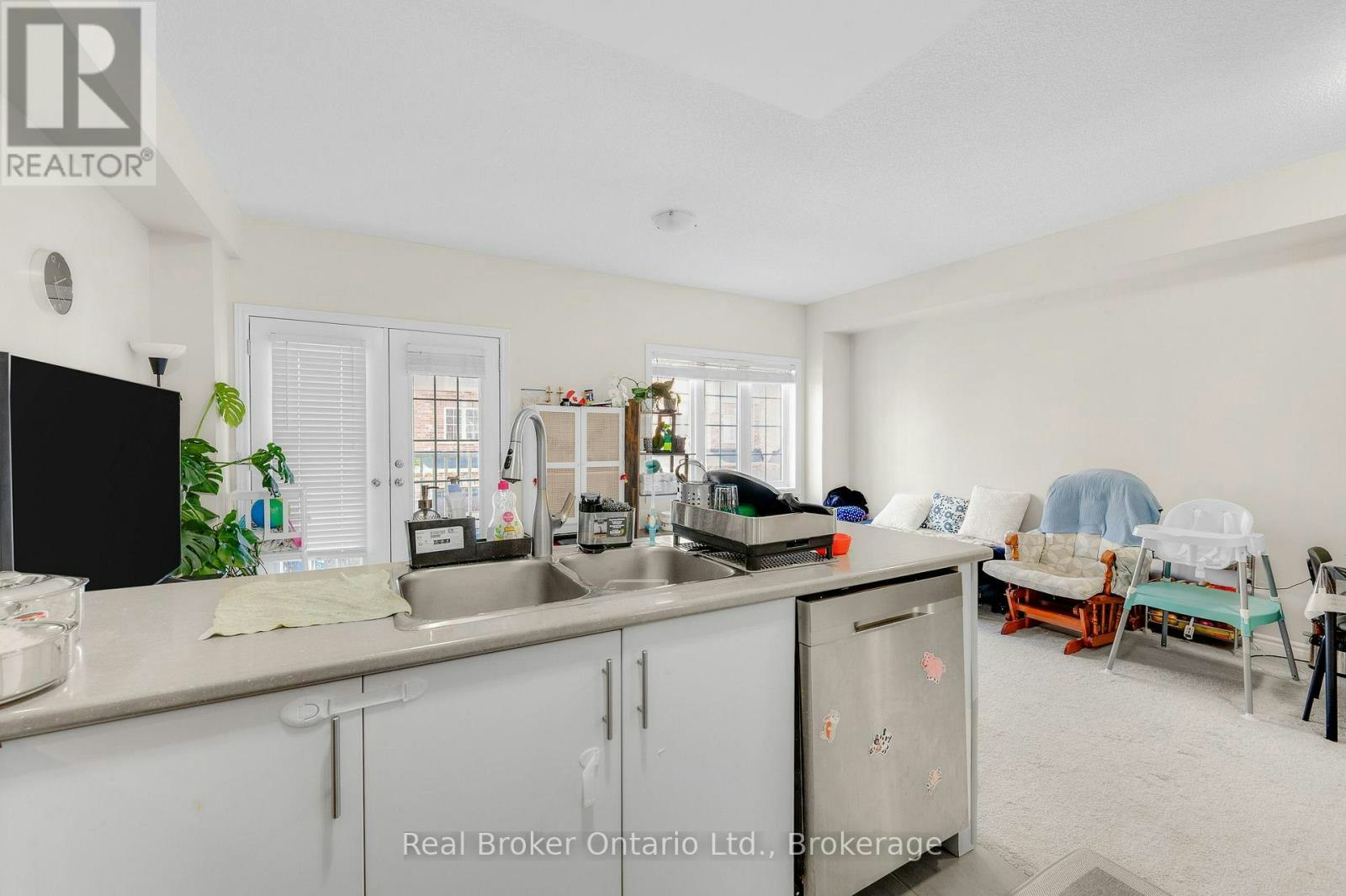 80-88 Decorso Drive, Guelph, ON, N1L 0A9 - 14