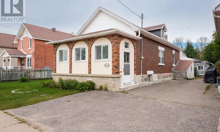840 Front Street