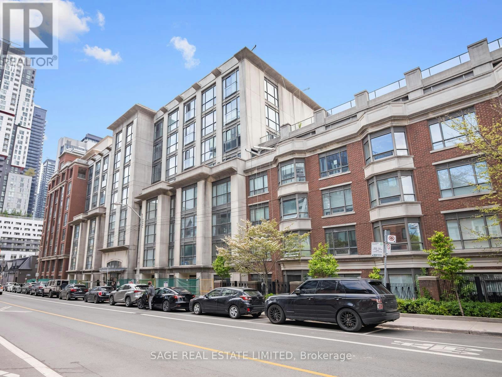 209-18 Beverley Street, Toronto, ON, M5T 3L2