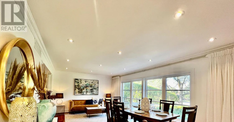 21 Rialto Drive, Toronto, ON, M3A 2N7 - 4