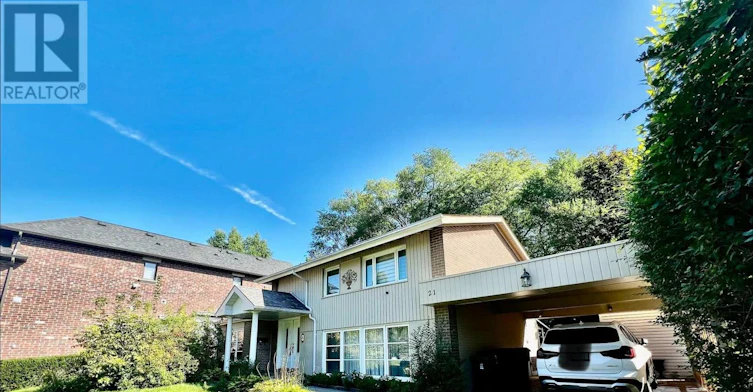 21 Rialto Drive, Toronto, ON, M3A 2N7
