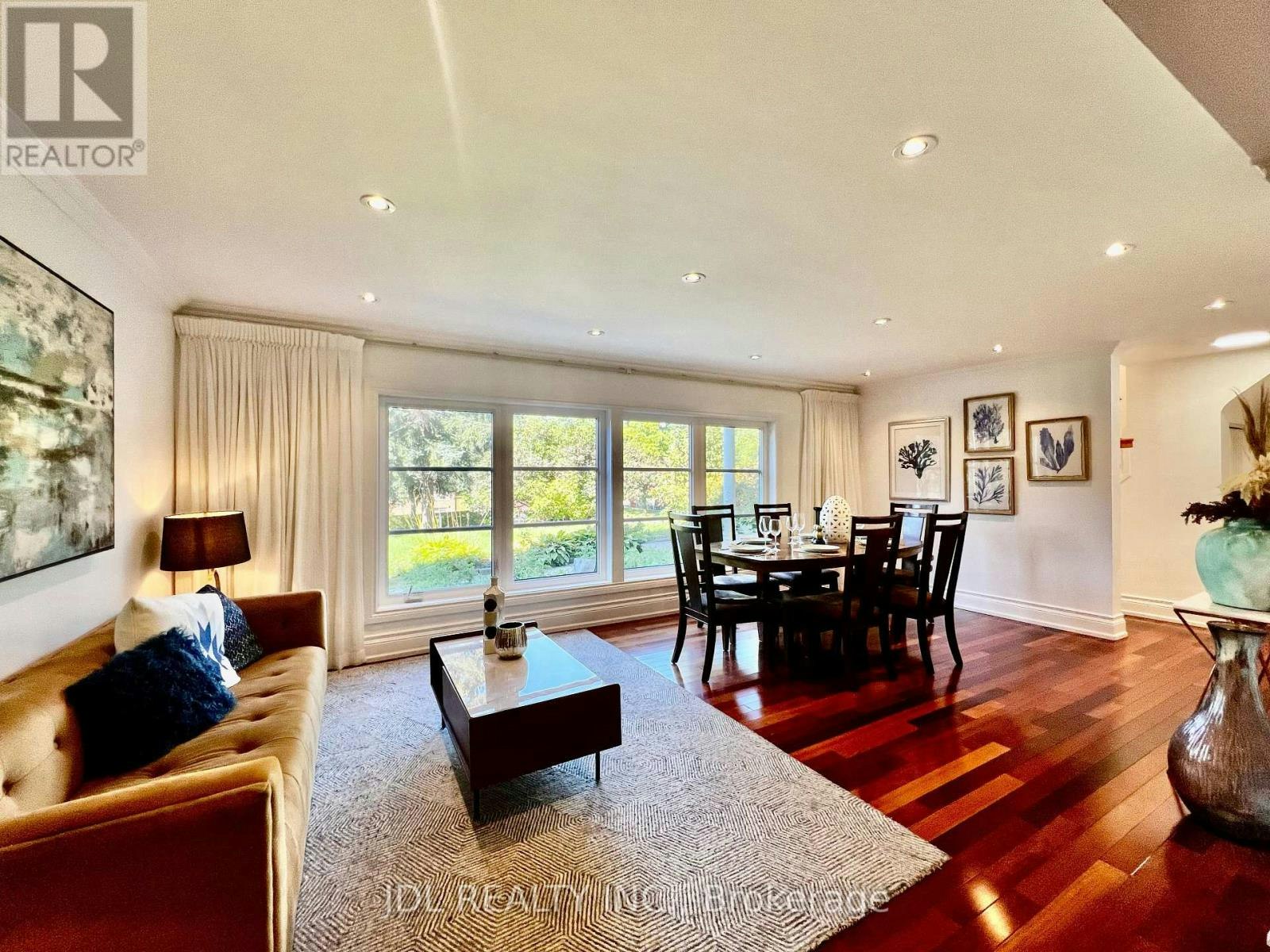 21 Rialto Drive, Toronto, ON, M3A 2N7 - 5