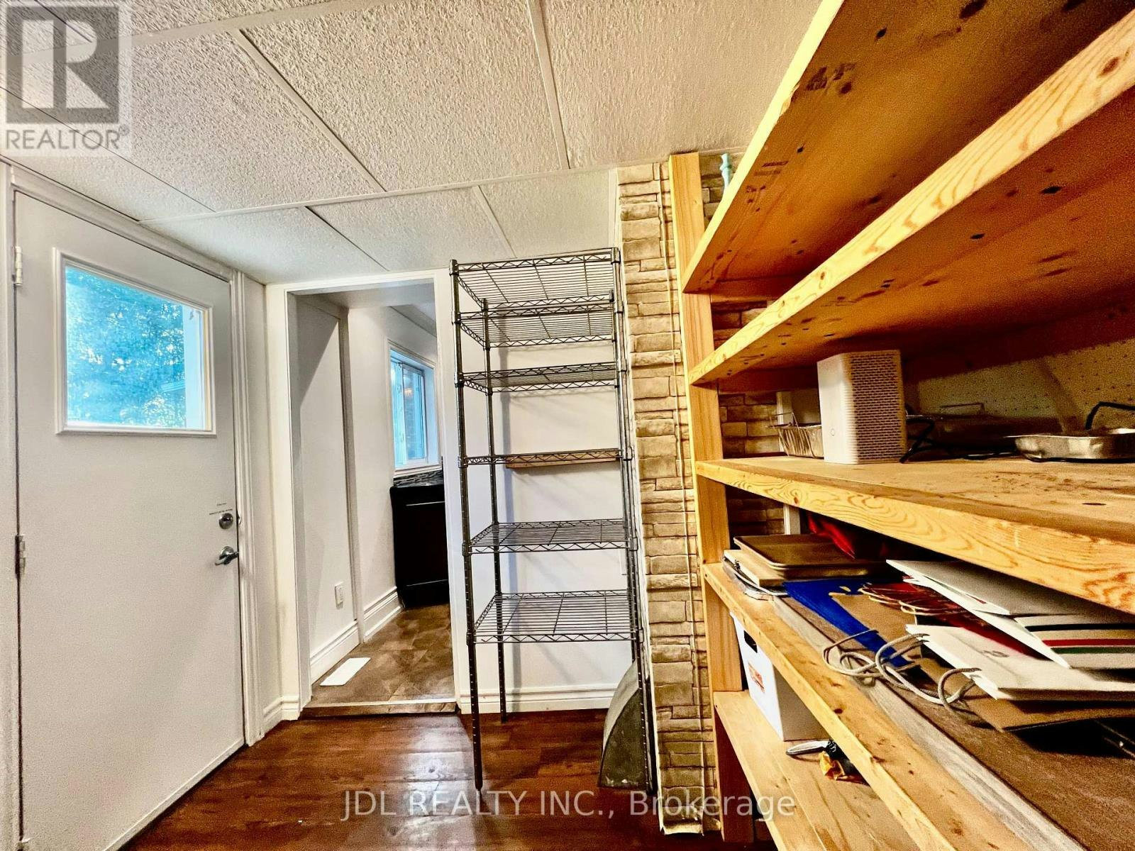 21 Rialto Drive, Toronto, ON, M3A 2N7 - 11