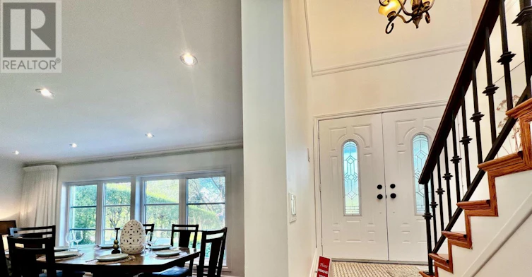 21 Rialto Drive, Toronto, ON, M3A 2N7 - 2