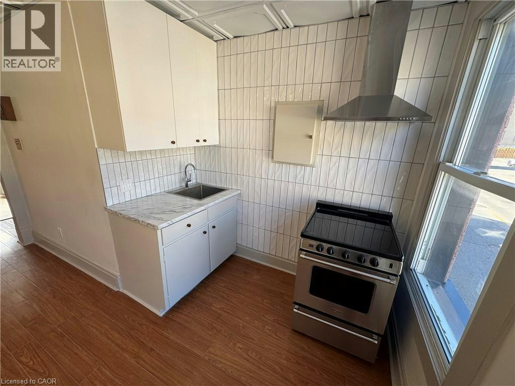 97 Queen Street S, Kitchener, ON, N2G 1W1 - 6