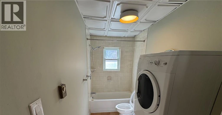 97 Queen Street S, Kitchener, ON, N2G 1W1 - 9