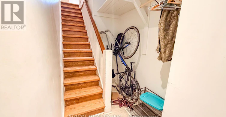 UPPER-773 Pape Avenue, Toronto, ON, M6K 3T2 - 8