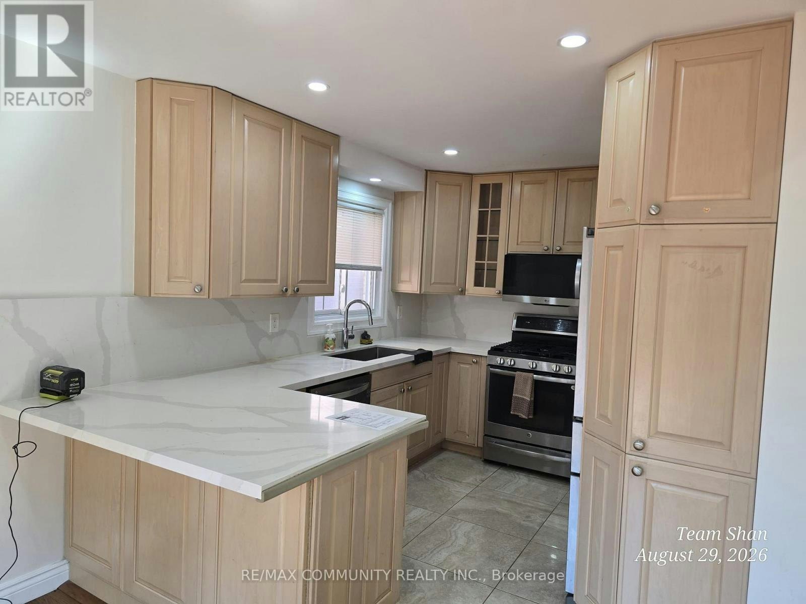 MAIN-52 Noake Crescent, Ajax, ON, L1T 3L5 - 11