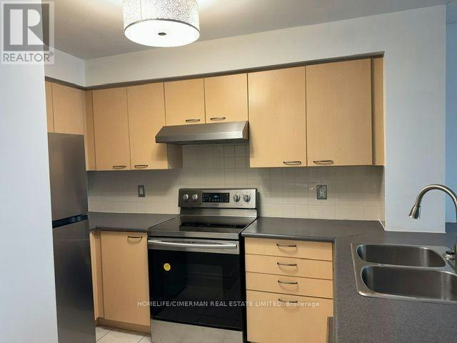 618-62 Suncrest Boulevard, Markham, ON, L3T 7Y6 - 4