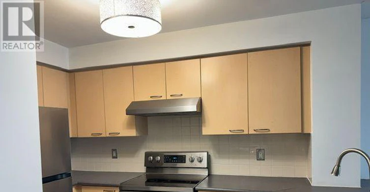 618-62 Suncrest Boulevard, Markham, ON, L3T 7Y6 - 4