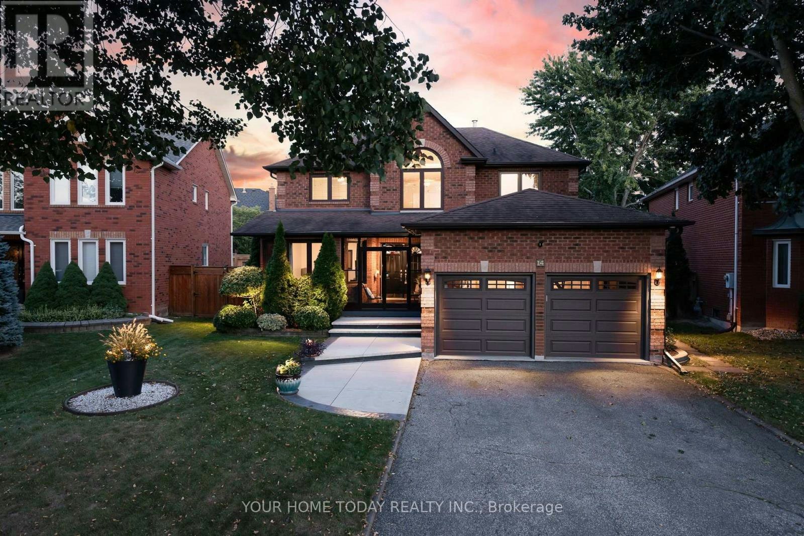 14 Donaghedy Drive, Halton Hills, ON, L7G 5H2
