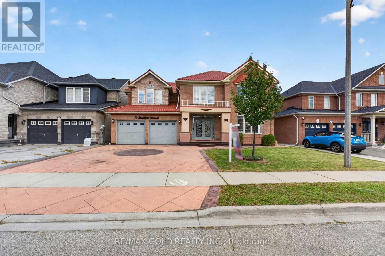 70 Maldives Crescent, Brampton, ON, L6P 1L1