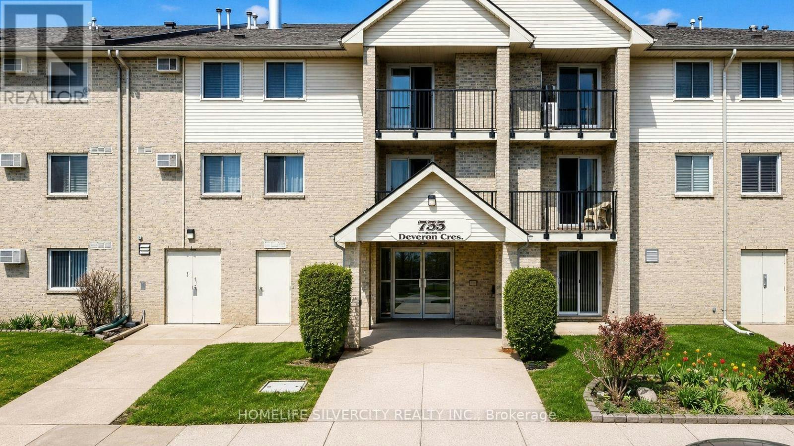 303-733 Deveron Crescent, London, ON, N5Z 4X7