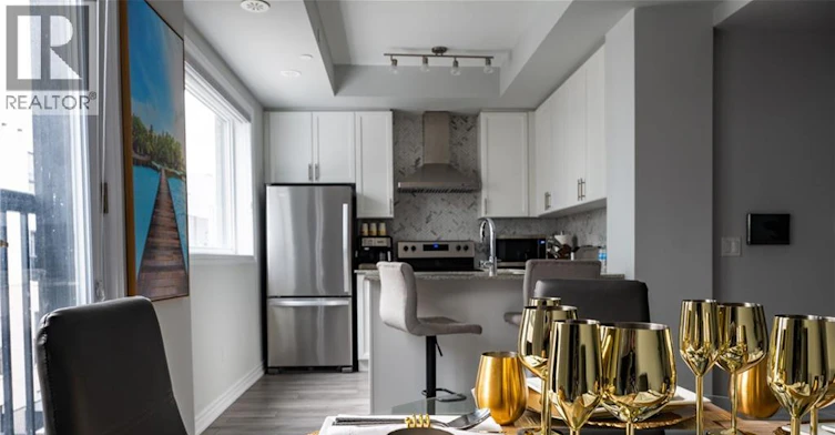 331-349 Wheat Boom Drive Drive, Oakville, ON, L6H 7X5 - 12