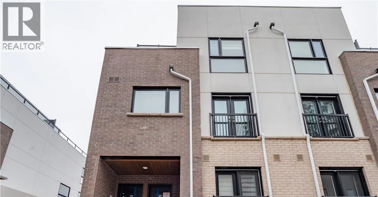 331-349 Wheat Boom Drive Drive, Oakville, ON, L6H 7X5