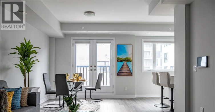 331-349 Wheat Boom Drive Drive, Oakville, ON, L6H 7X5 - 6