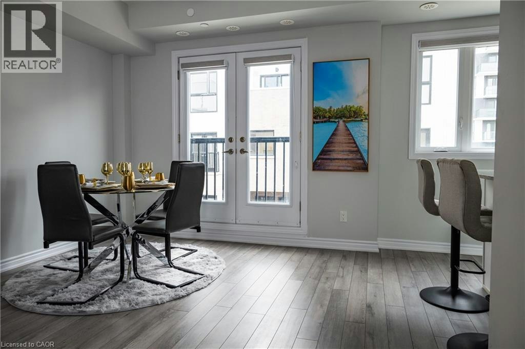 331-349 Wheat Boom Drive Drive, Oakville, ON, L6H 7X5 - 11