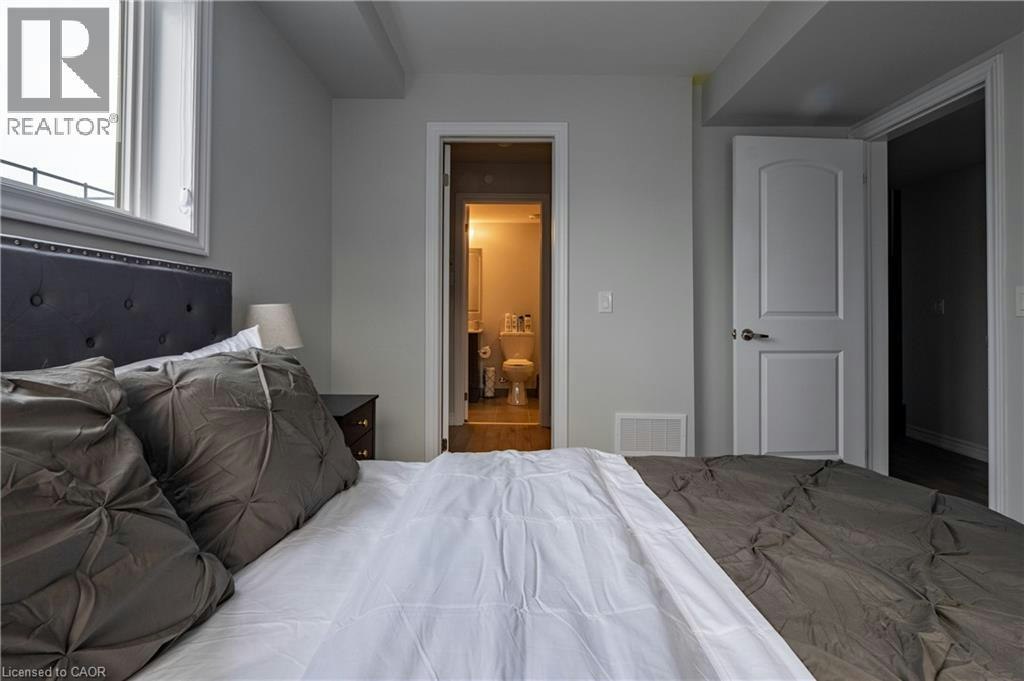 331-349 Wheat Boom Drive Drive, Oakville, ON, L6H 7X5 - 26