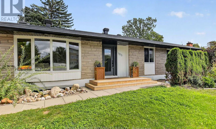 1213 Mcwatters Road