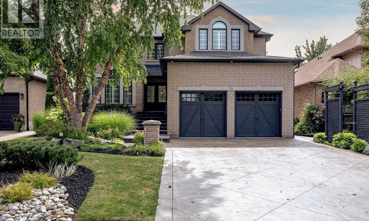 55 Chianti Crescent