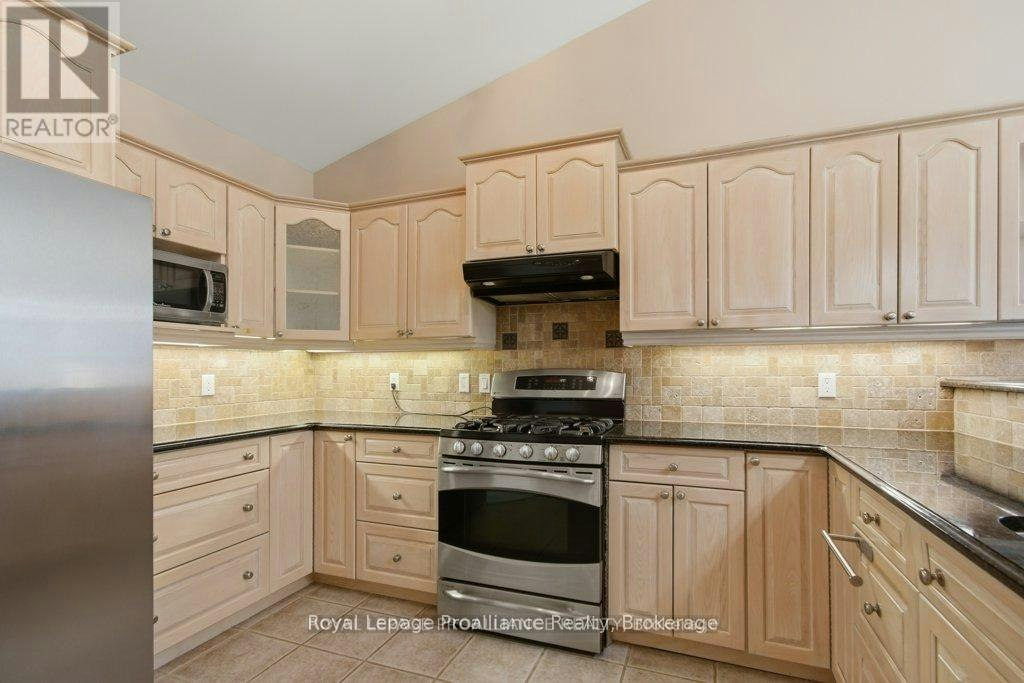 51 Applewood Drive, Brighton, ON, K0K 1H0 - 18