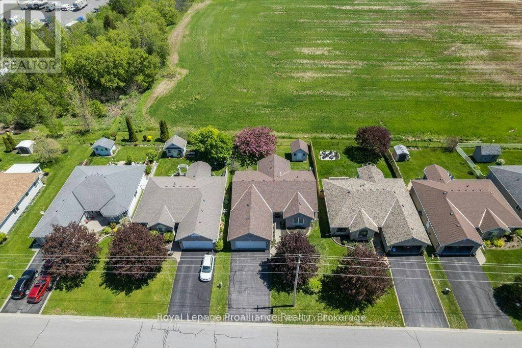 51 Applewood Drive, Brighton, ON, K0K 1H0 - 7