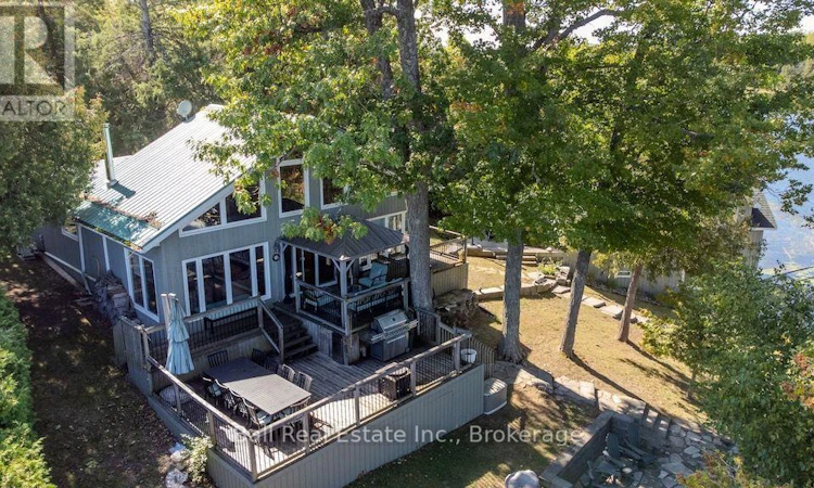 2521 Selwyn Bay Lane