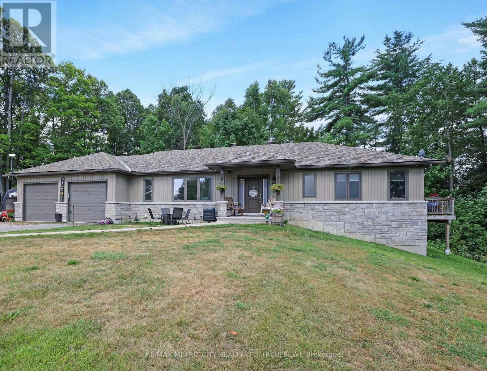 2457 Burnstown Road, Braeside, ON, K7V 3Z4