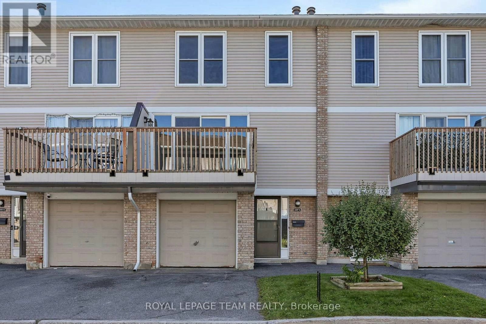 D-284 Dalehurst Drive, Ottawa, ON, K2G 4J5