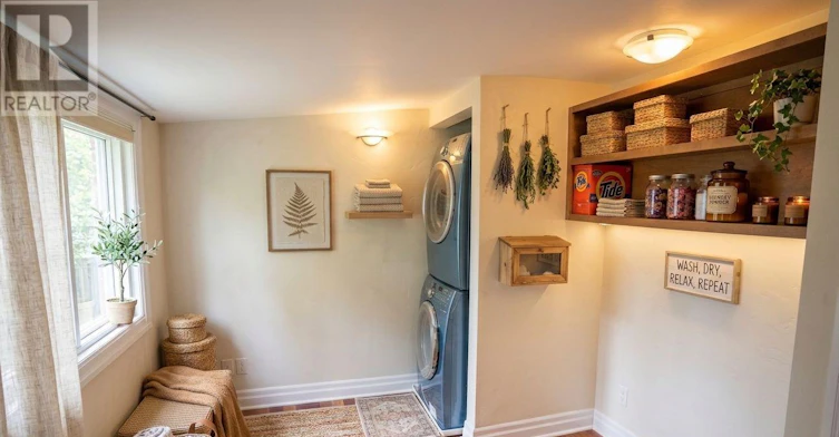 2077 Palmer Avenue, Ottawa, ON, K1H 5Z3 - 15