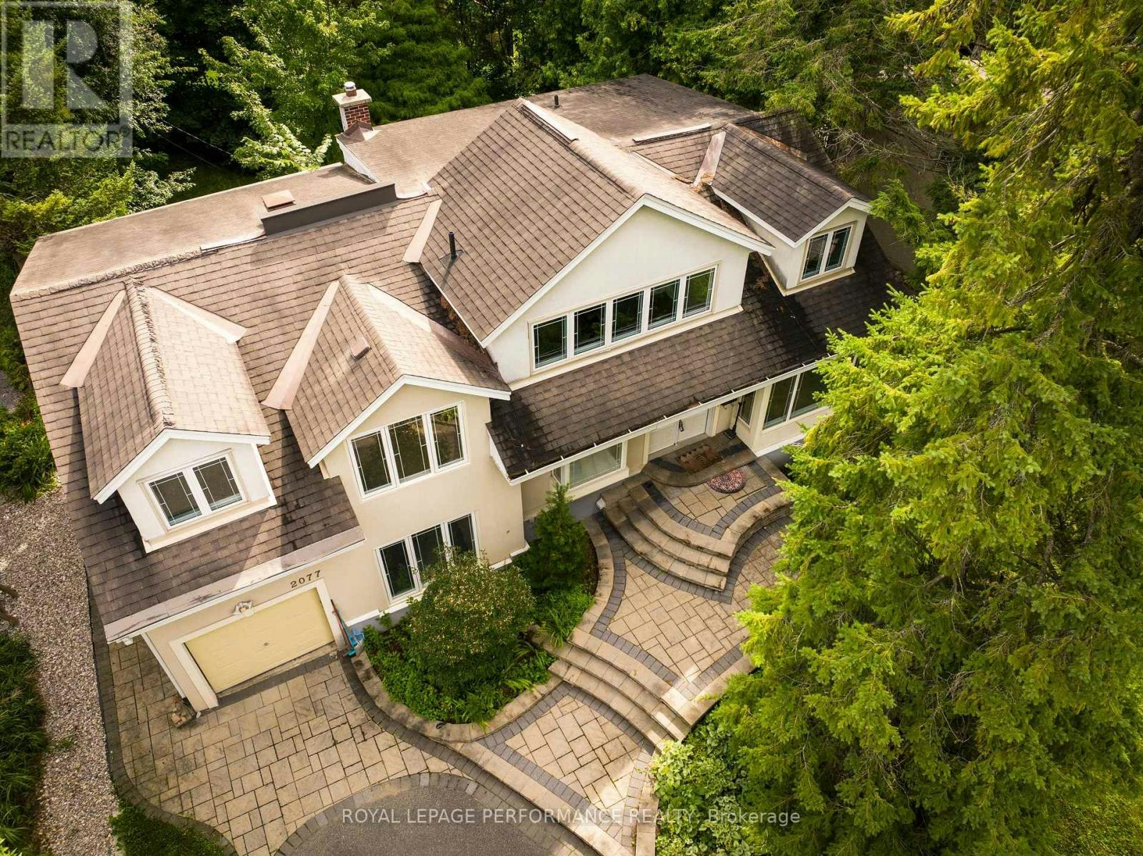 2077 Palmer Avenue, Ottawa, ON, K1H 5Z3 - 22