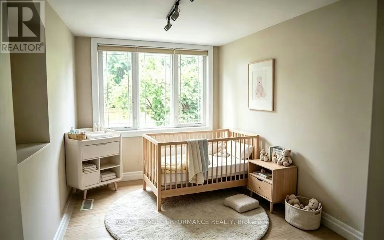 2077 Palmer Avenue, Ottawa, ON, K1H 5Z3 - 8