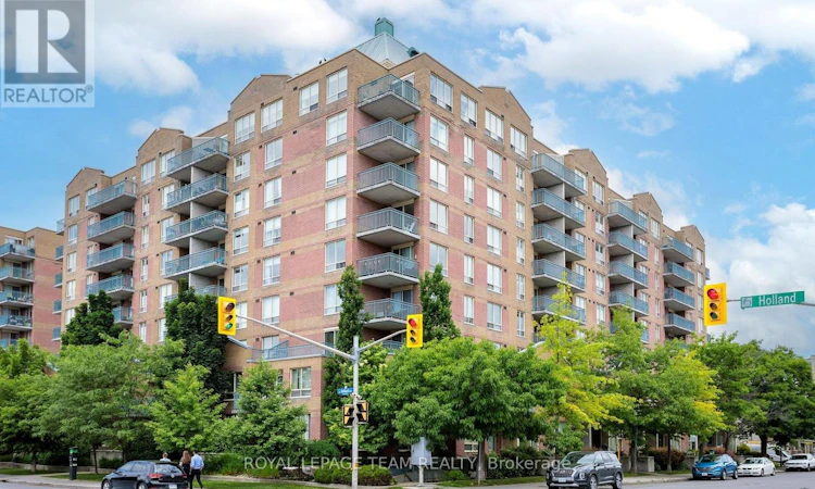416-45 Holland Avenue