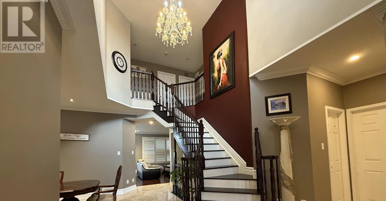 302 Edgemoore Crescent E, Ottawa, ON, K2W 1H9 - 2