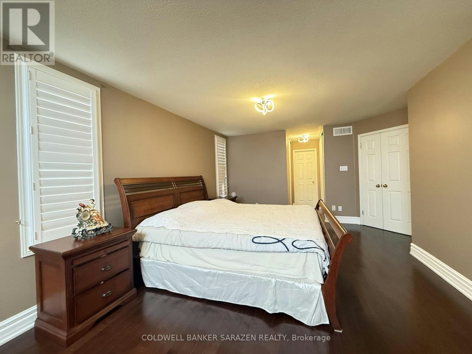 302 Edgemoore Crescent E, Ottawa, ON, K2W 1H9 - 10