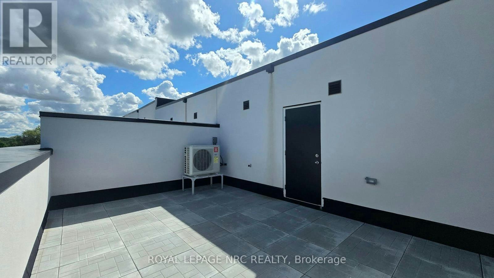 305B-16 Melbourne Avenue, St. Catharines, ON, L2P 3J8 - 30