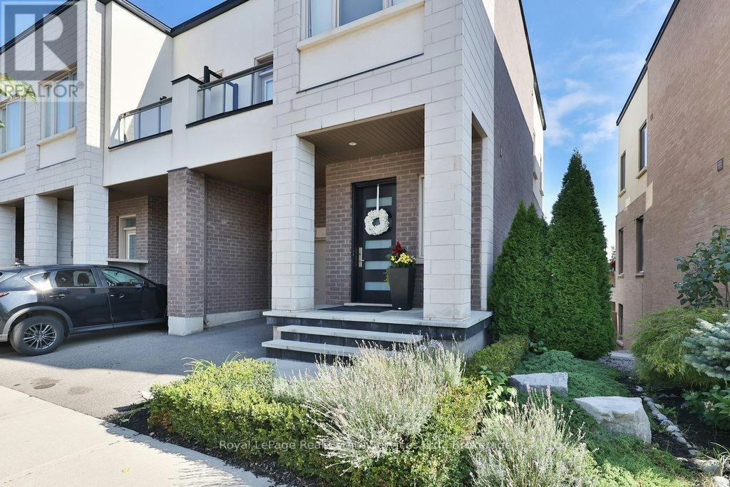 3155 Mintwood Circle, Oakville, ON, L6H 0N9