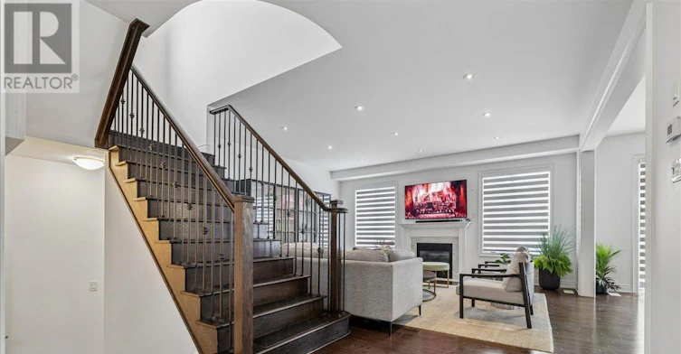 2400 Spring Meadow Way, Oakville, ON, L6M 0R6 - 7