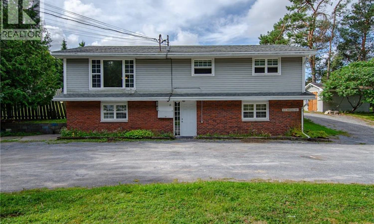 6 Parkdale Avenue