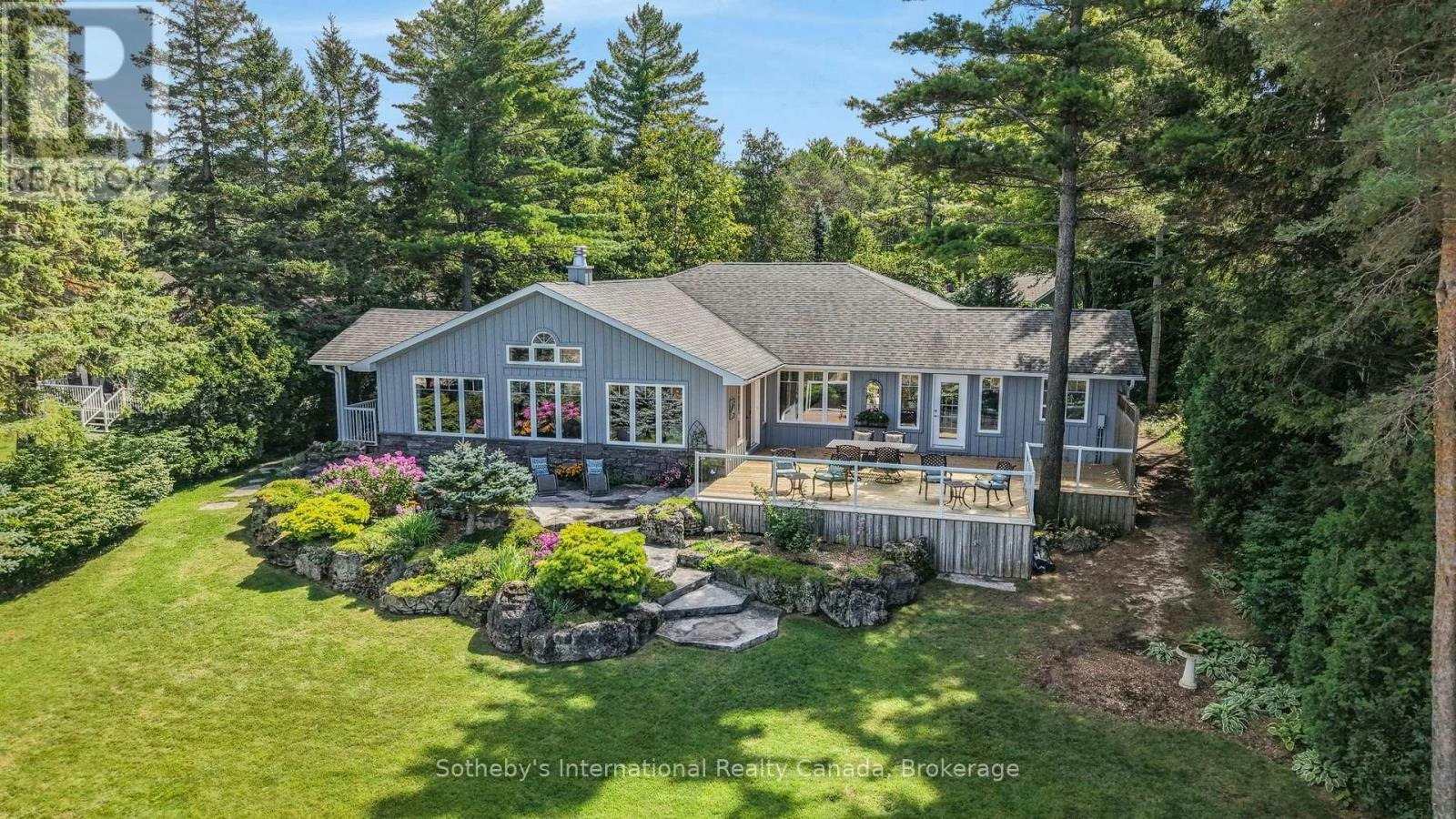 1036 River Road E, Wasaga Beach, ON, L9Z 2P7