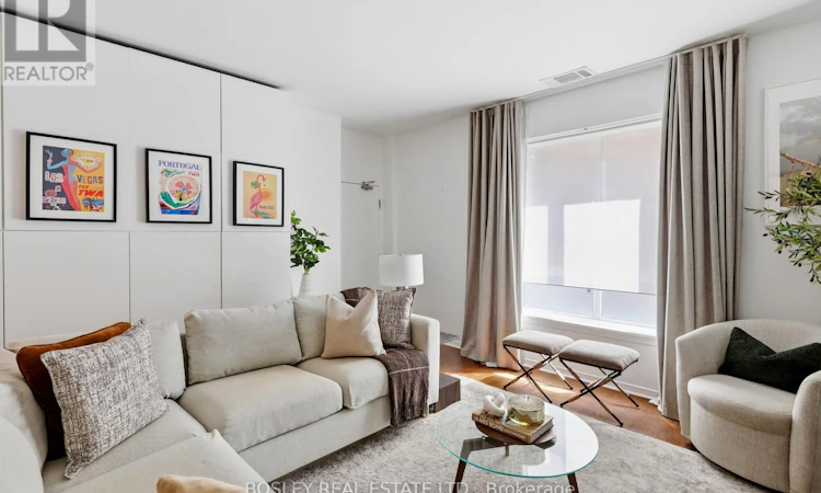 105-801 King Street W