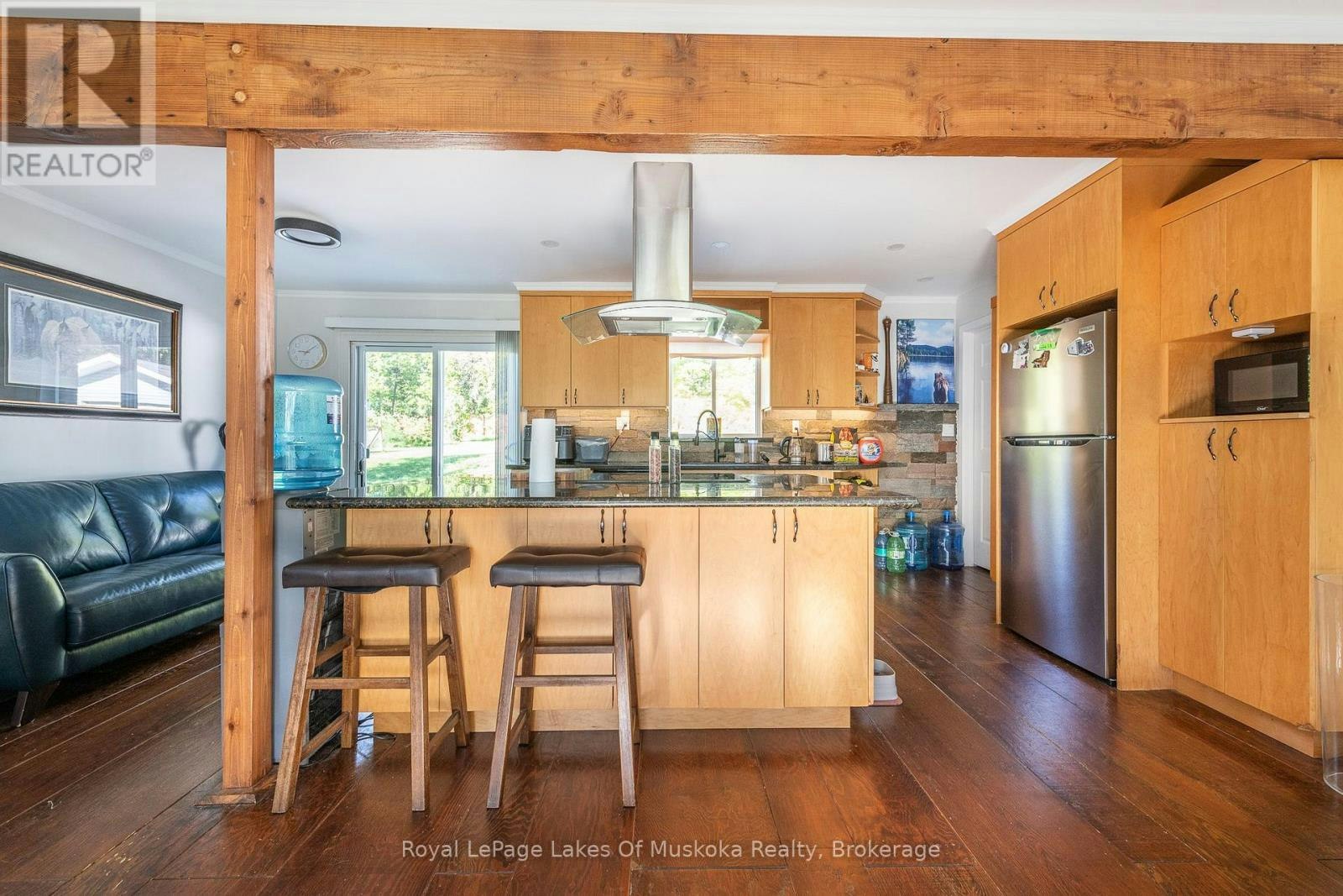 UPPER-462 Muskoka 3 Road N, Huntsville, ON, P1H 1C6 - 2