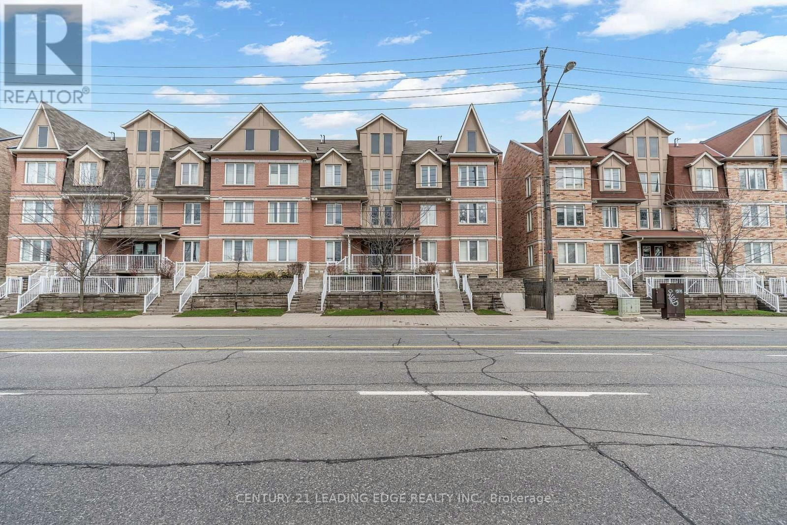 53 653a Warden Avenue, Toronto, ON, M1L 0E8