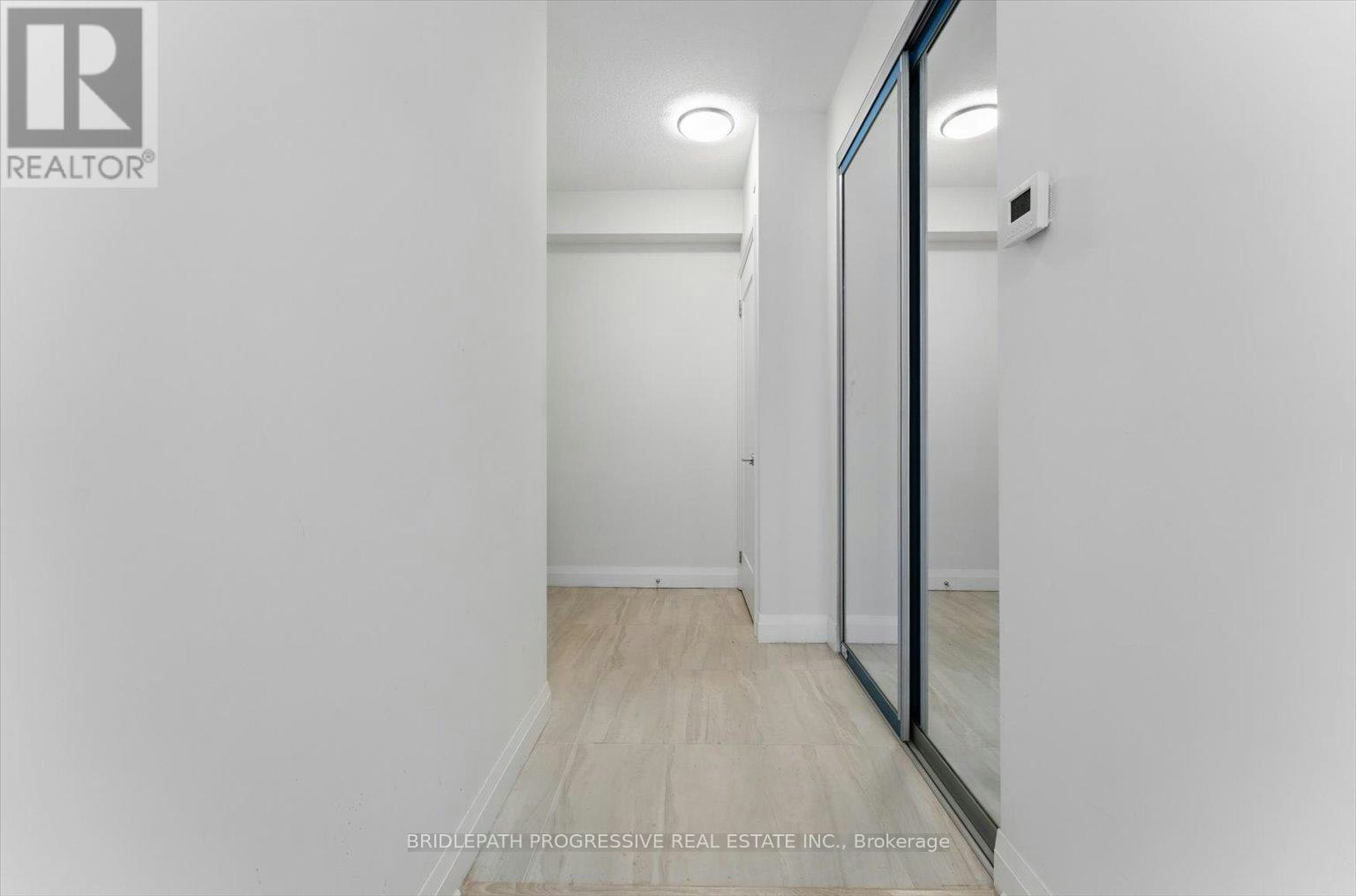 1502 398 7 Highway E, Richmond Hill, ON, L4B 0G7 - 2