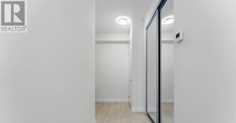 1502 398 7 Highway E, Richmond Hill, ON, L4B 0G7 - 2