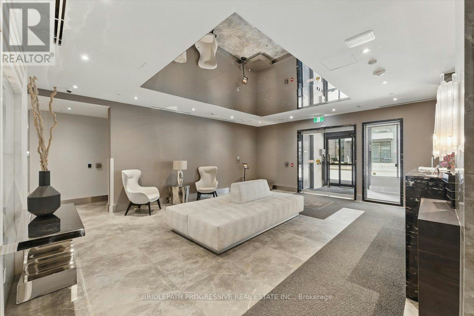 1502 398 7 Highway E, Richmond Hill, ON, L4B 0G7 - 34